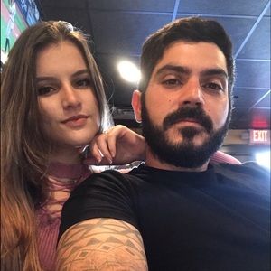 Meet your Posher, Leandra